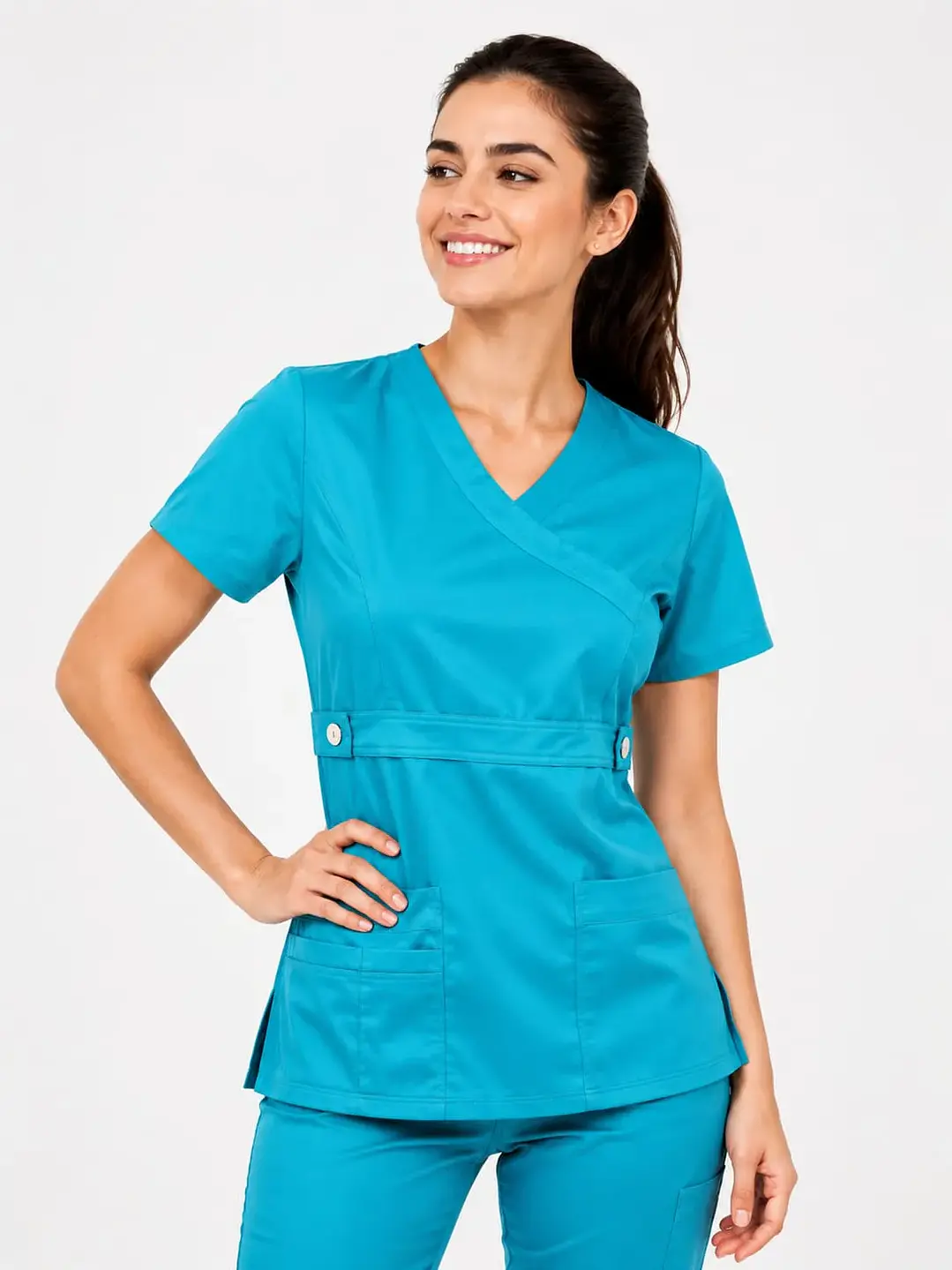 Blusa Clínica Modelo Cargo Turquesa Poplin - Uniformes clínicos Égida Chile
