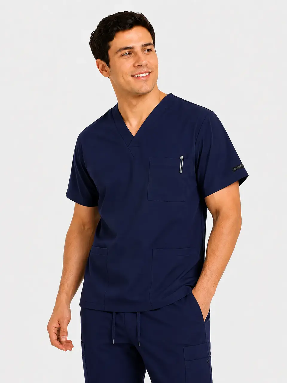 Polera Médica Cargo Hombre Cuello en V Antifluido Azul Marino | Egida 1