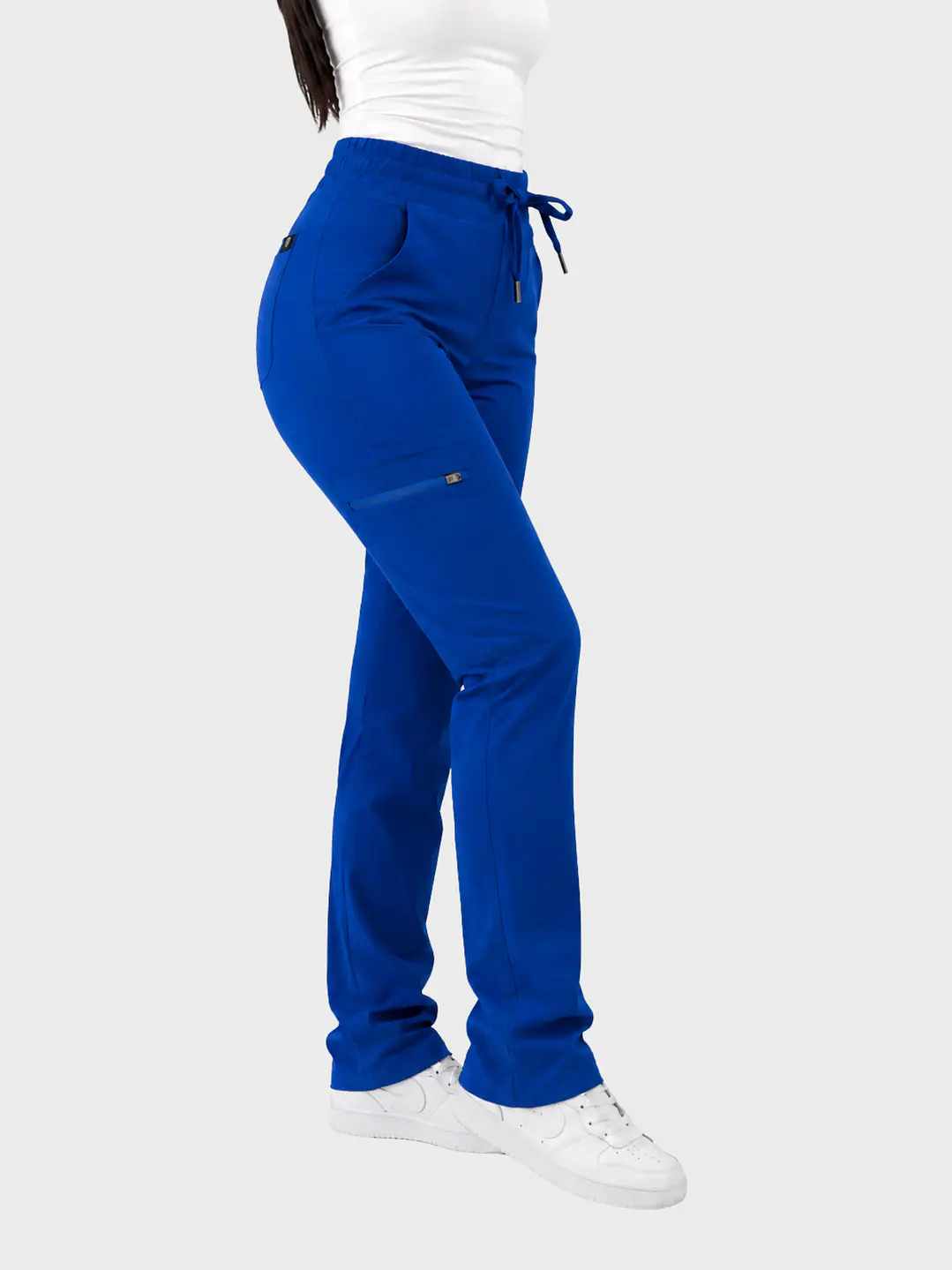 Pantalón Clínico Cargo Recto Hana Mujer Azul Rey Antifluido | Linea Aesthetic - Uniformes clínicos Égida Chile