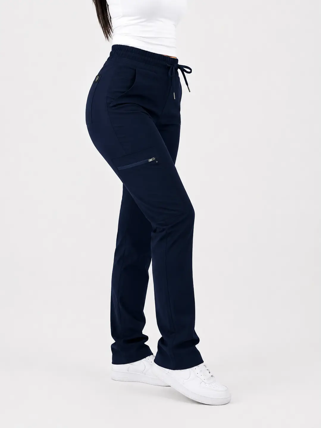 Pantalón Clínico Cargo Recto Hana Mujer Azul Marino Antifluido | Linea Aesthetic - Uniformes clínicos Égida Chile