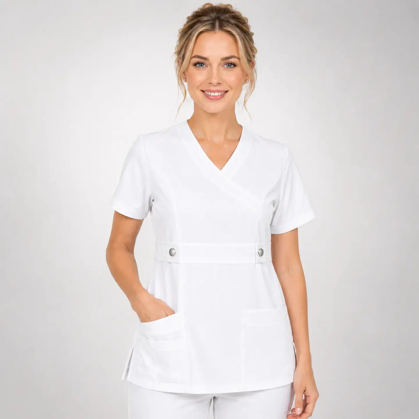 Blusa Clínica Cargo Antifluido Elasticado color Blanco para Mujer 2
