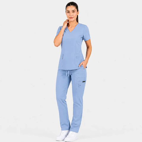 Conjunto Clínico Hana Celeste Ceil Blue para Mujer | Blusa Hana + Pantalón Hana Recto – Línea Aesthetic
