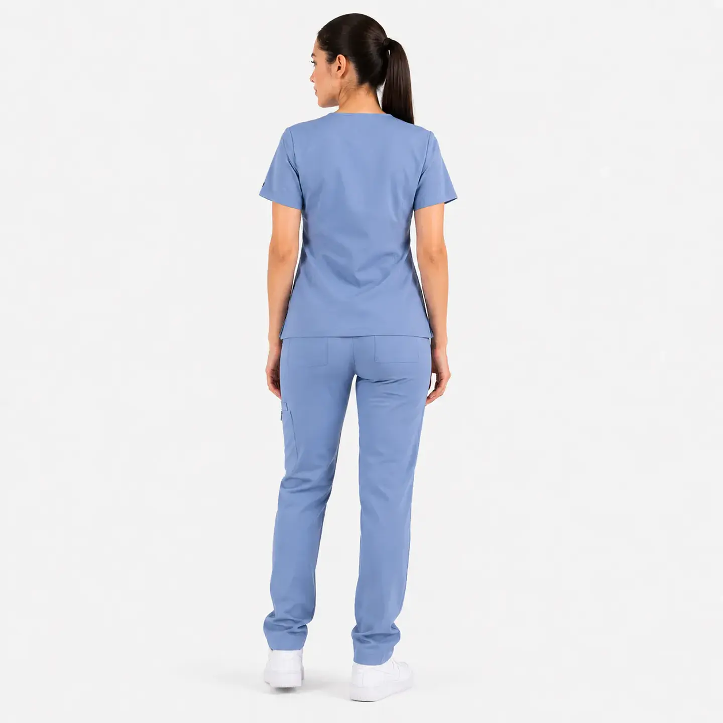 Conjunto Clínico Hana Celeste Ceil Blue para Mujer | Blusa Hana + Pantalón Hana Recto – Línea Aesthetic 3