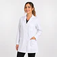 Bata Clínica Blanca Antifluido para Mujer | Égida Uniformes - Miniatura 2