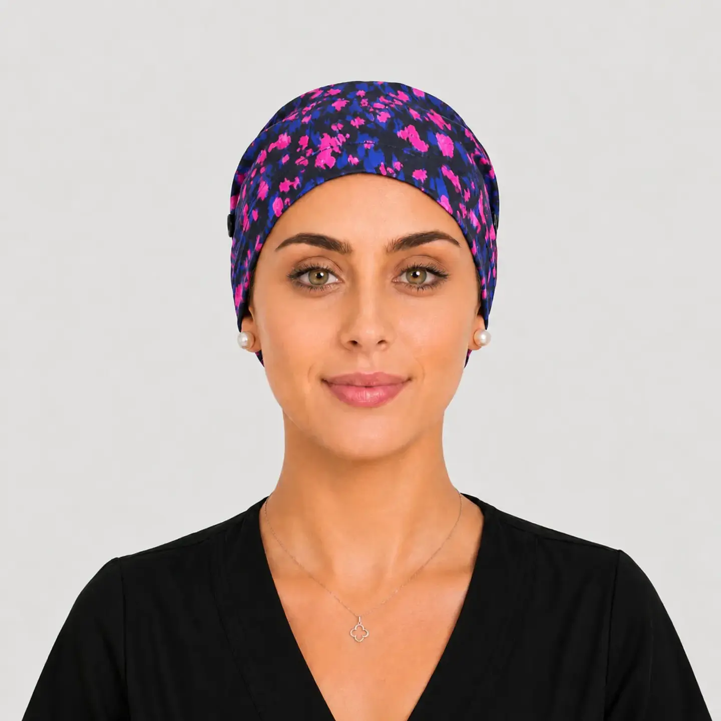 Gorro Clínico Estampado Zafiro Salvaje con Botones 3
