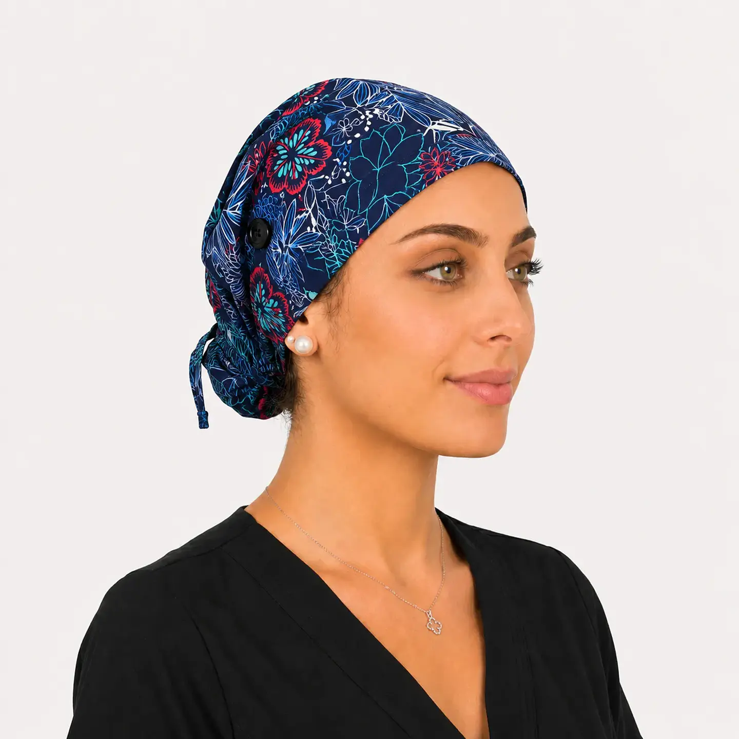Gorro Clínico Estampado Jardín Azul Marino con Botones 3