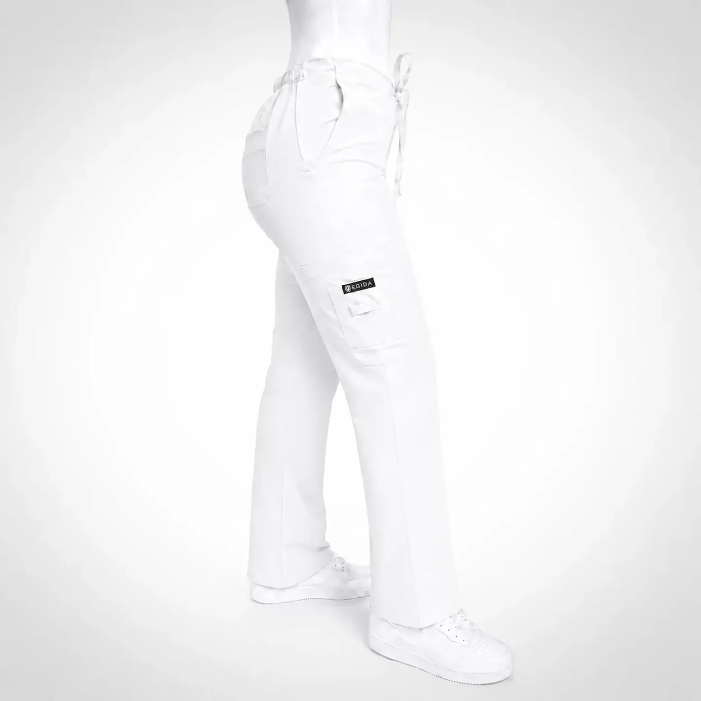 Pantalón Clínico para Mujer Modelo Cargo Antifluido Elasticado Blanco 1
