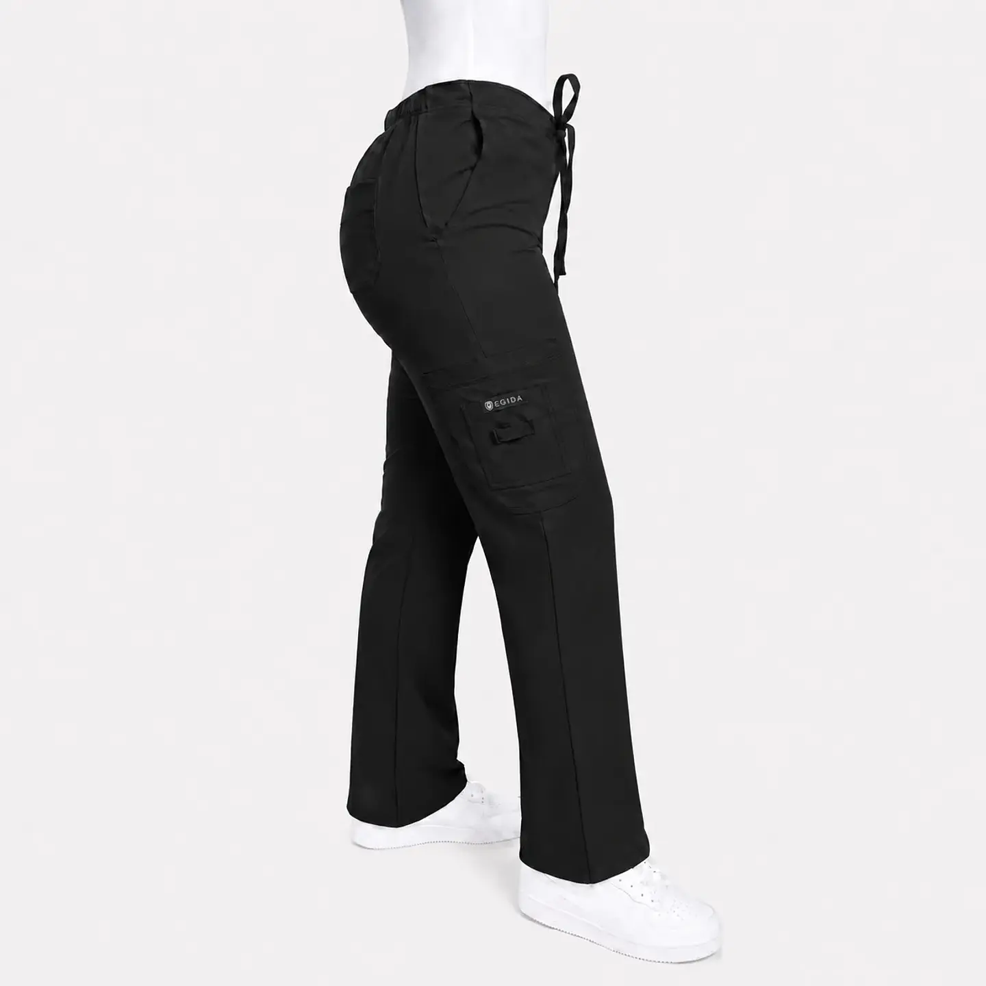 Pantalón Clínico para Mujer Modelo Cargo Antifluido Elasticado Negro 1