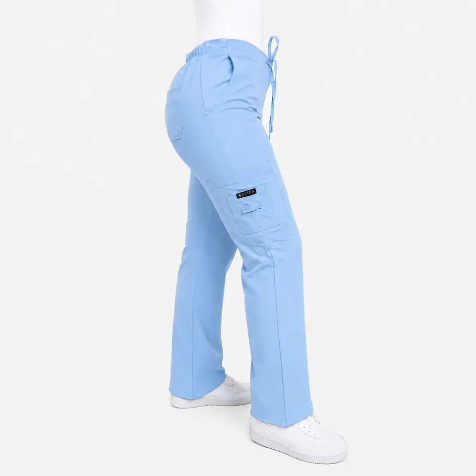 Pantalon Modelo Cargo Elasticado Antifluido Celeste paquete vela 1