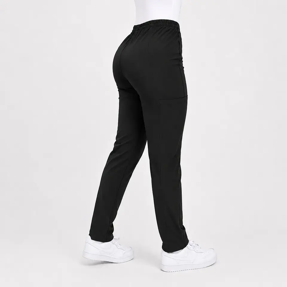 Pantalón Clínico Pitillo Antifluido para Mujer – Negro 2