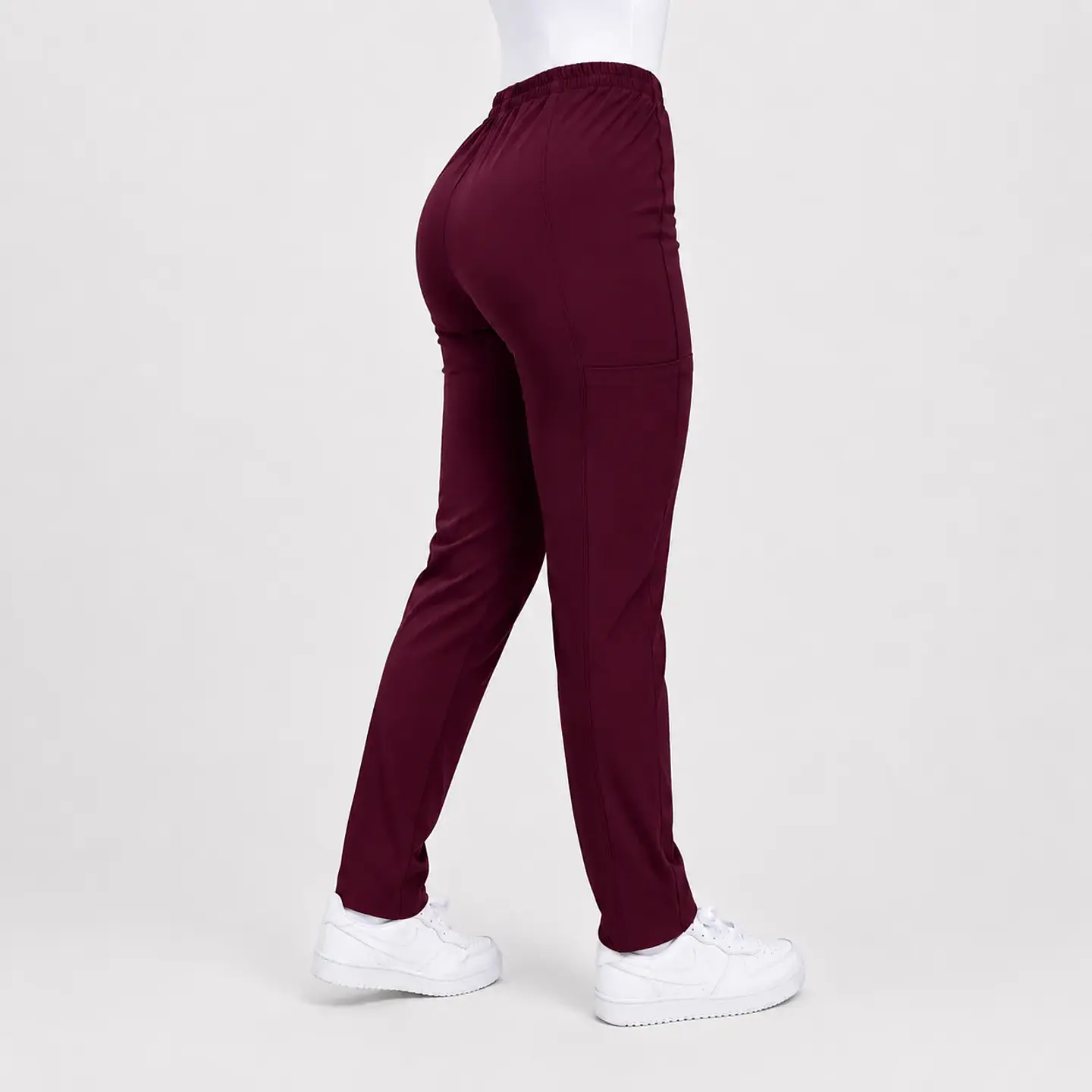 Pantalón Clínico Pitillo Antifluido para Mujer – Burdeo 2