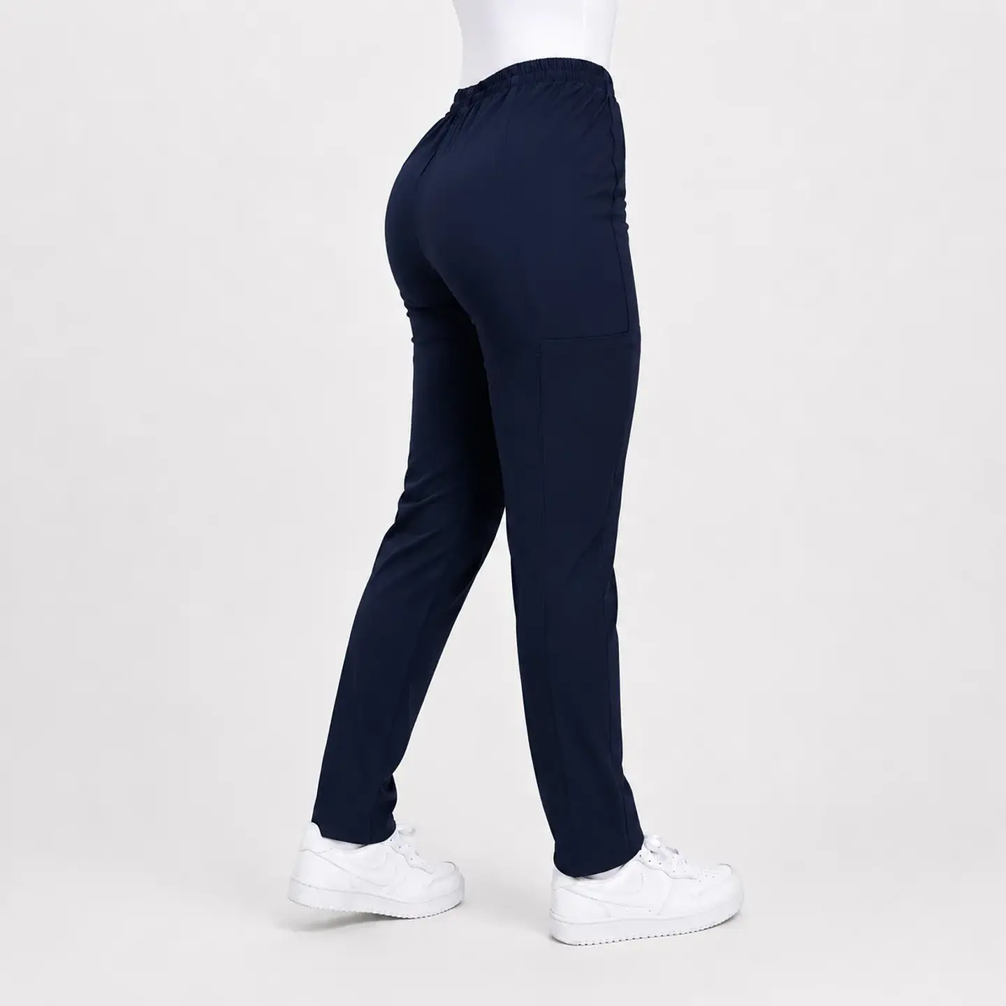 Pantalón Clínico Pitillo Antifluido para Mujer – Azul Marino 3