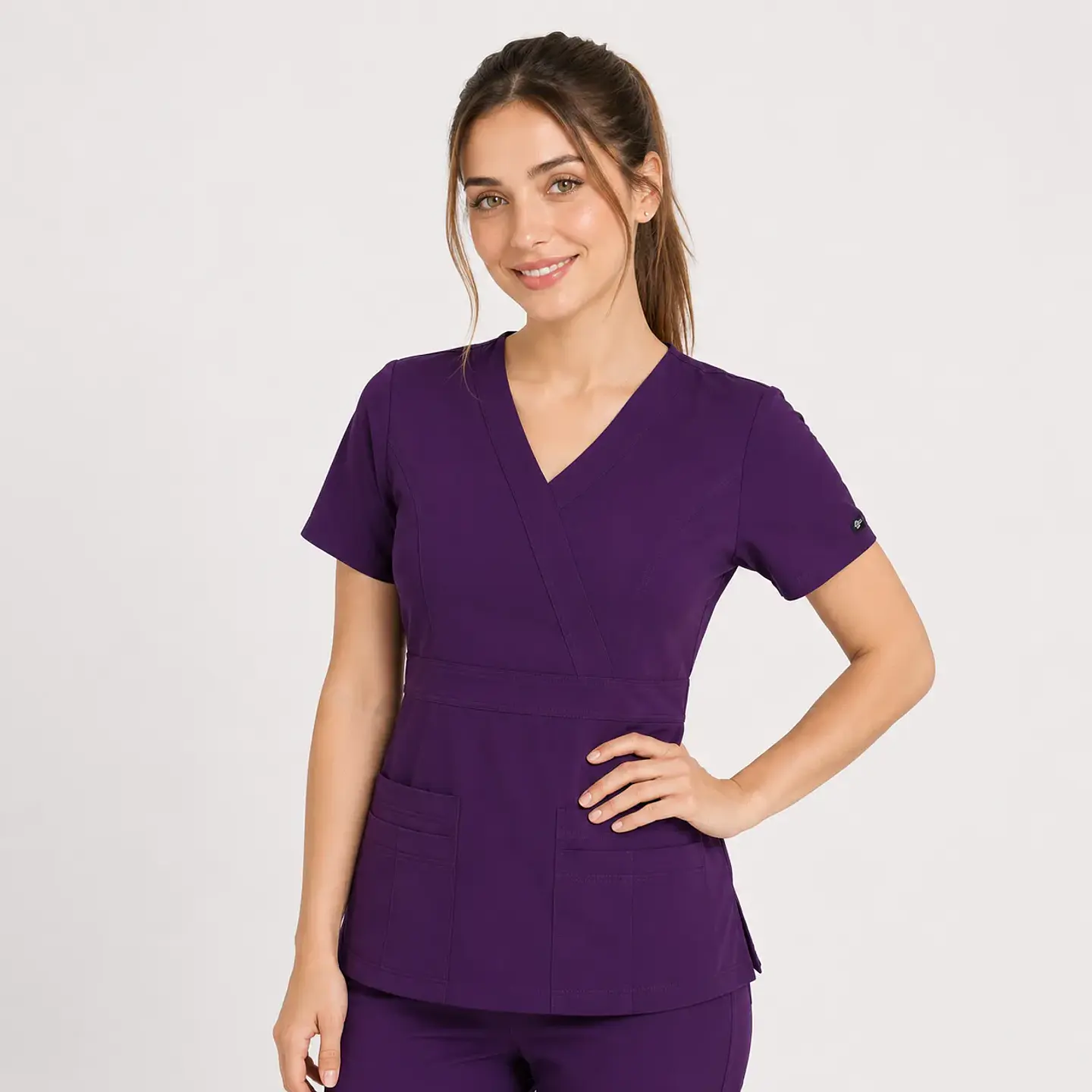 Blusa Clínica Venus Antifluido para Mujer – Morada 2