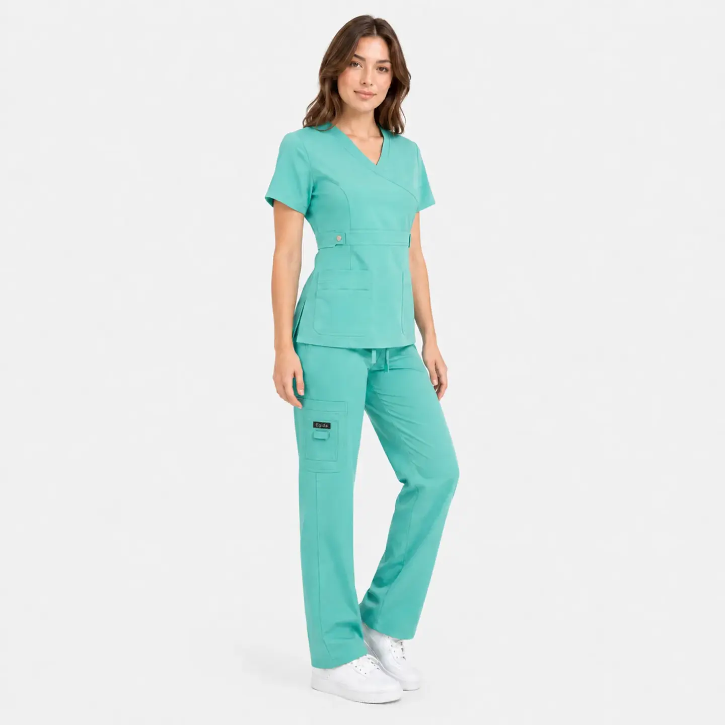 Conjunto Clínico: Blusa y Pantalón Cargo Poplin para Mujer – Verde Pabellón 3