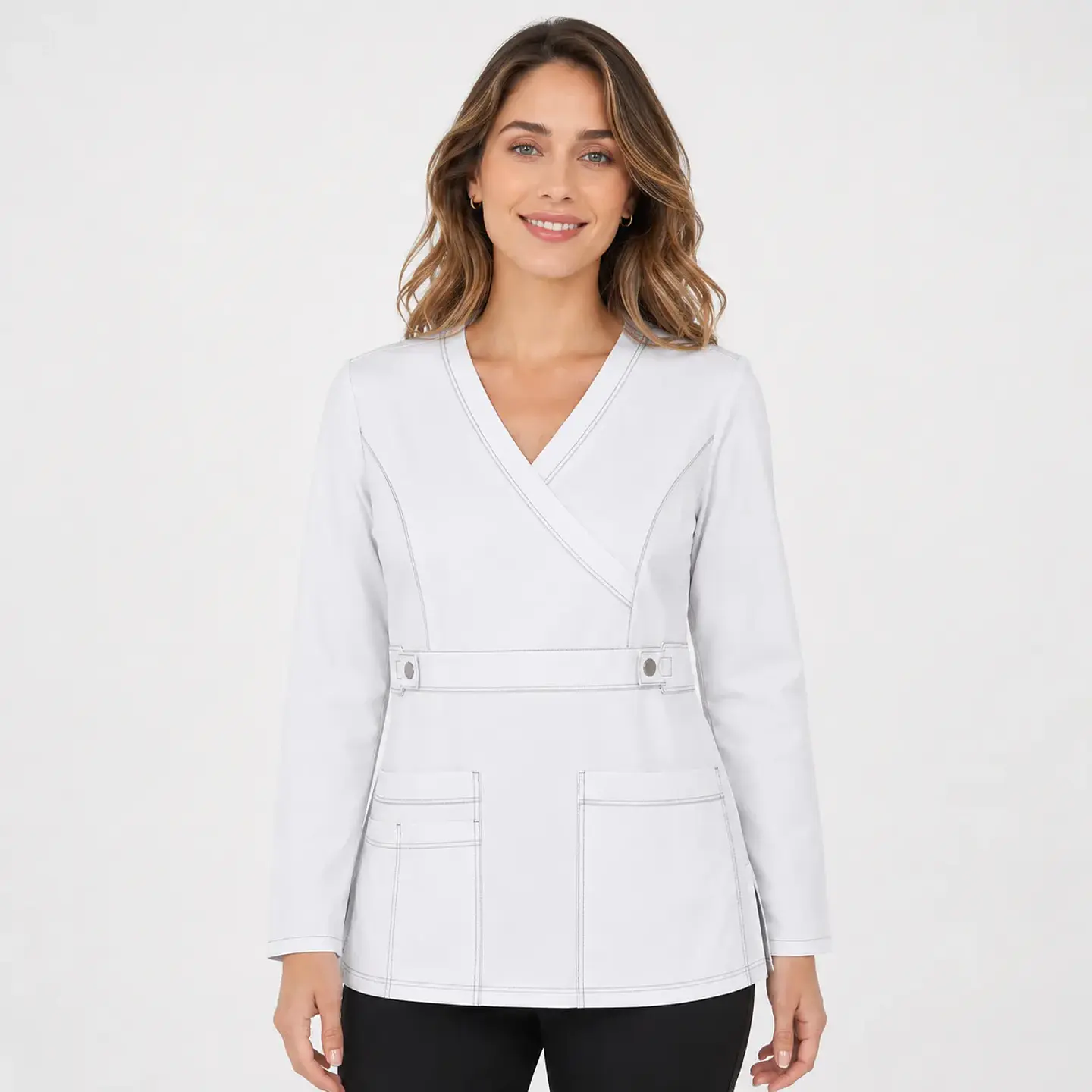 Blusa Clínica Manga Larga Cargo Antifluido Elasticada para Mujer – Blanco con Contraste 2