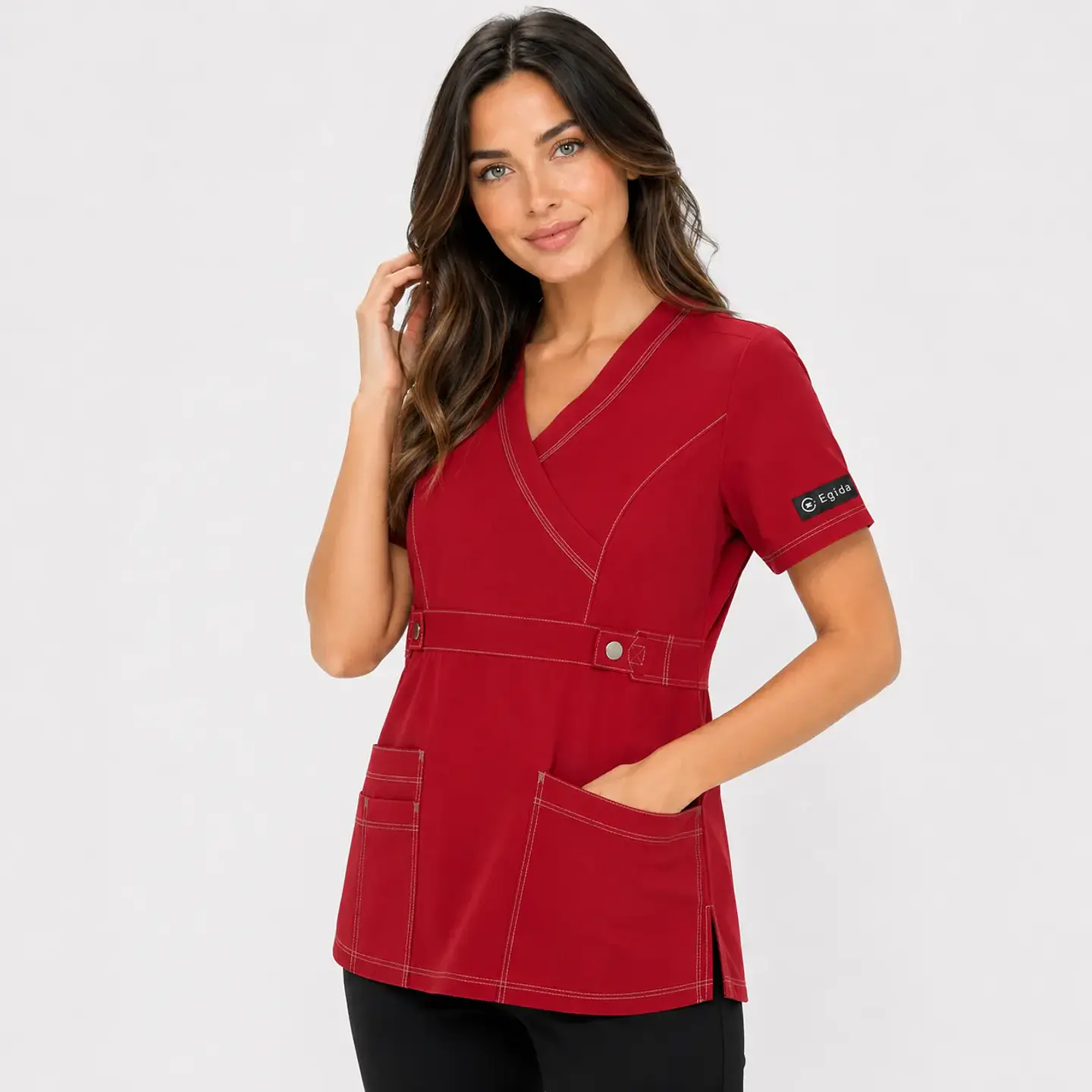 Blusa Clínica Cargo Antifluido y Elasticada para Mujer – Rojo Borgoña con Contraste 2