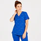 Blusa Clínica Estampada Antifluido Elasticada Corazones Aliados - Miniatura 3