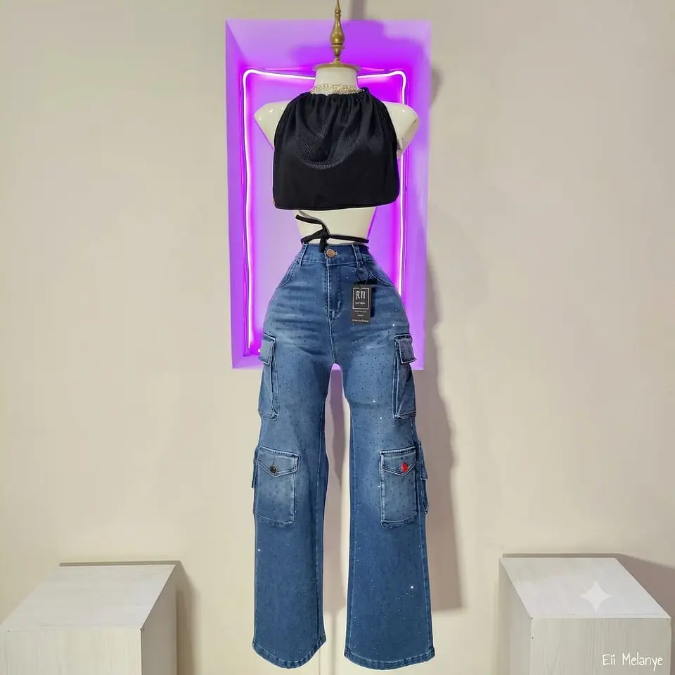 Pantalon Cargo Con Brillos 1