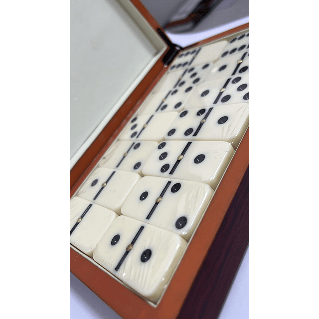 Domino Con Estuche De Madera