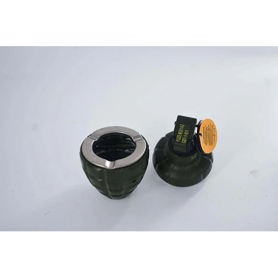 Encendedor Zippo Granada Metal Airsoft + Cenicero 2