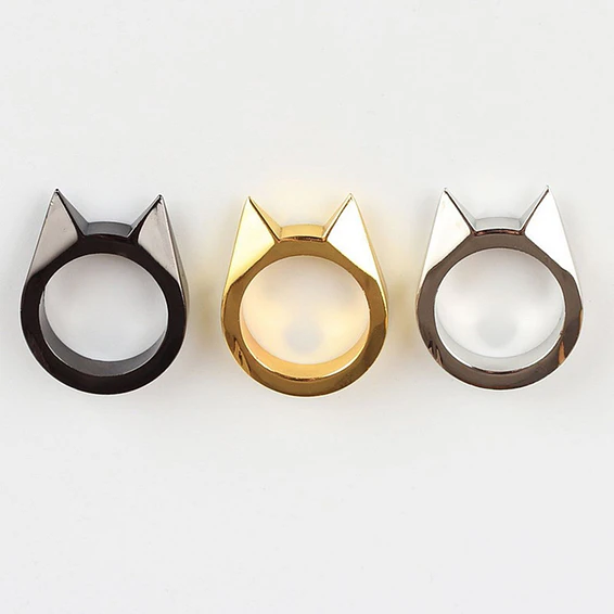 ANILLO DEFENSA PERSONAL TIPO MANOPLA DESTAPADOR METAL GATO 11