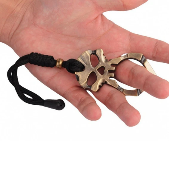 Kubotan Manopla Dedo Finger Skrull Acero  8