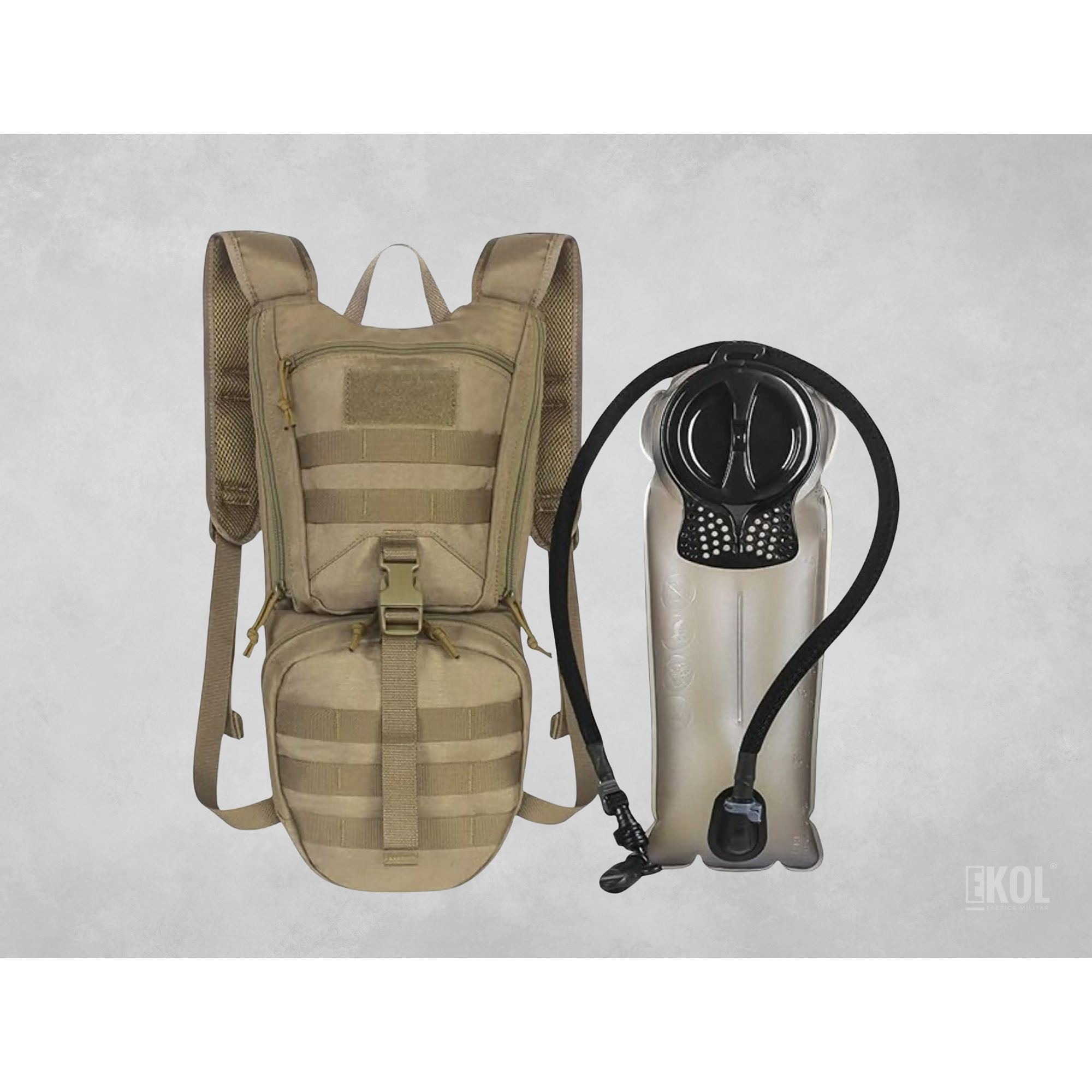 Mochila De Hidratación Táctica Molle + Silbato 7