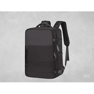 Mochila Viaje Versátil Expandible con Puerto de Carga