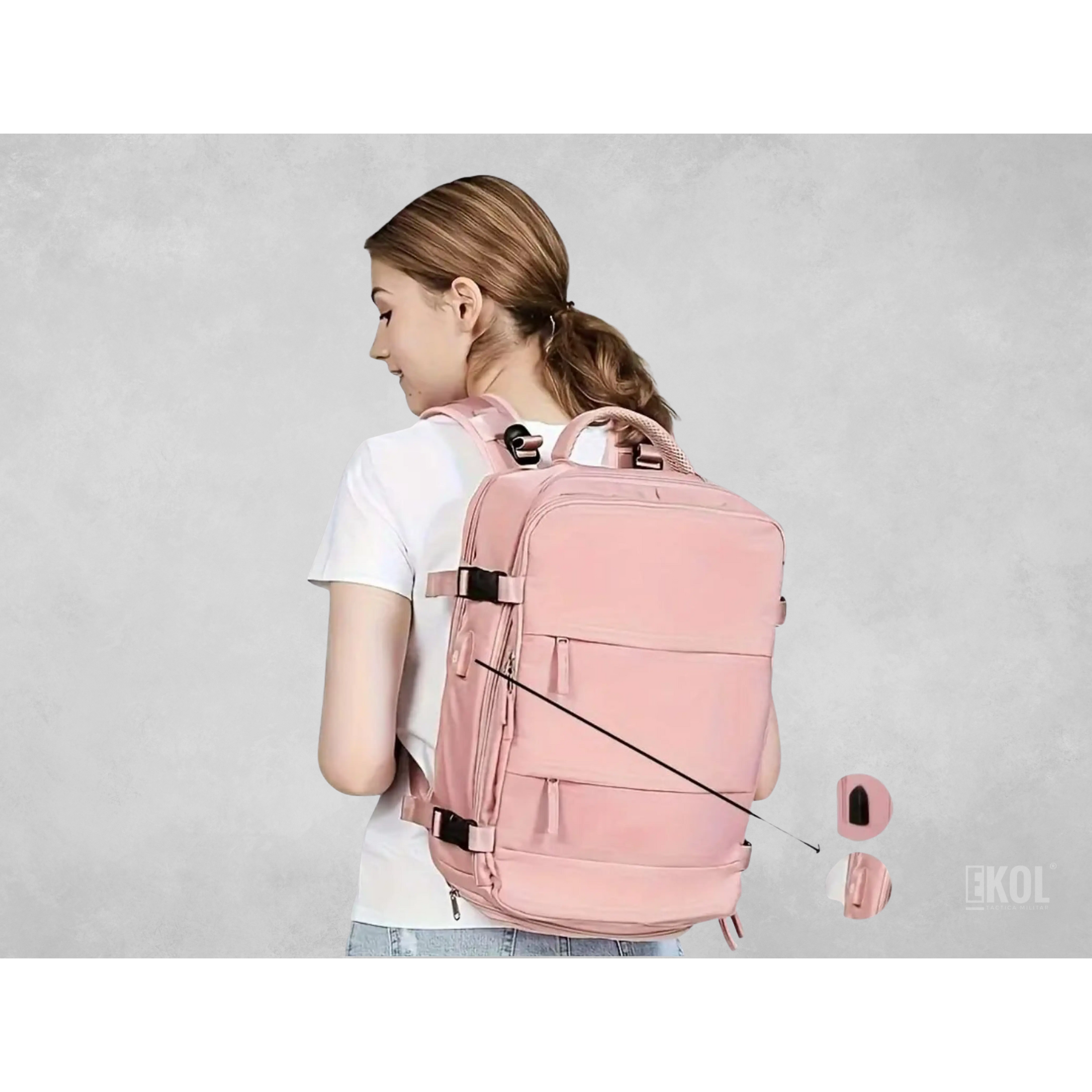 Mochila Viaje Versátil Expandible con Puerto de Carga 7