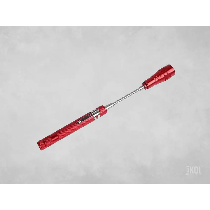 Mini Linterna Led Retráctil Telescópica Con Imán De Bolsillo 9