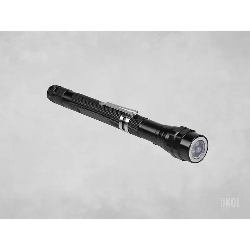 Mini Linterna Led Retráctil Telescópica Con Imán De Bolsillo 1