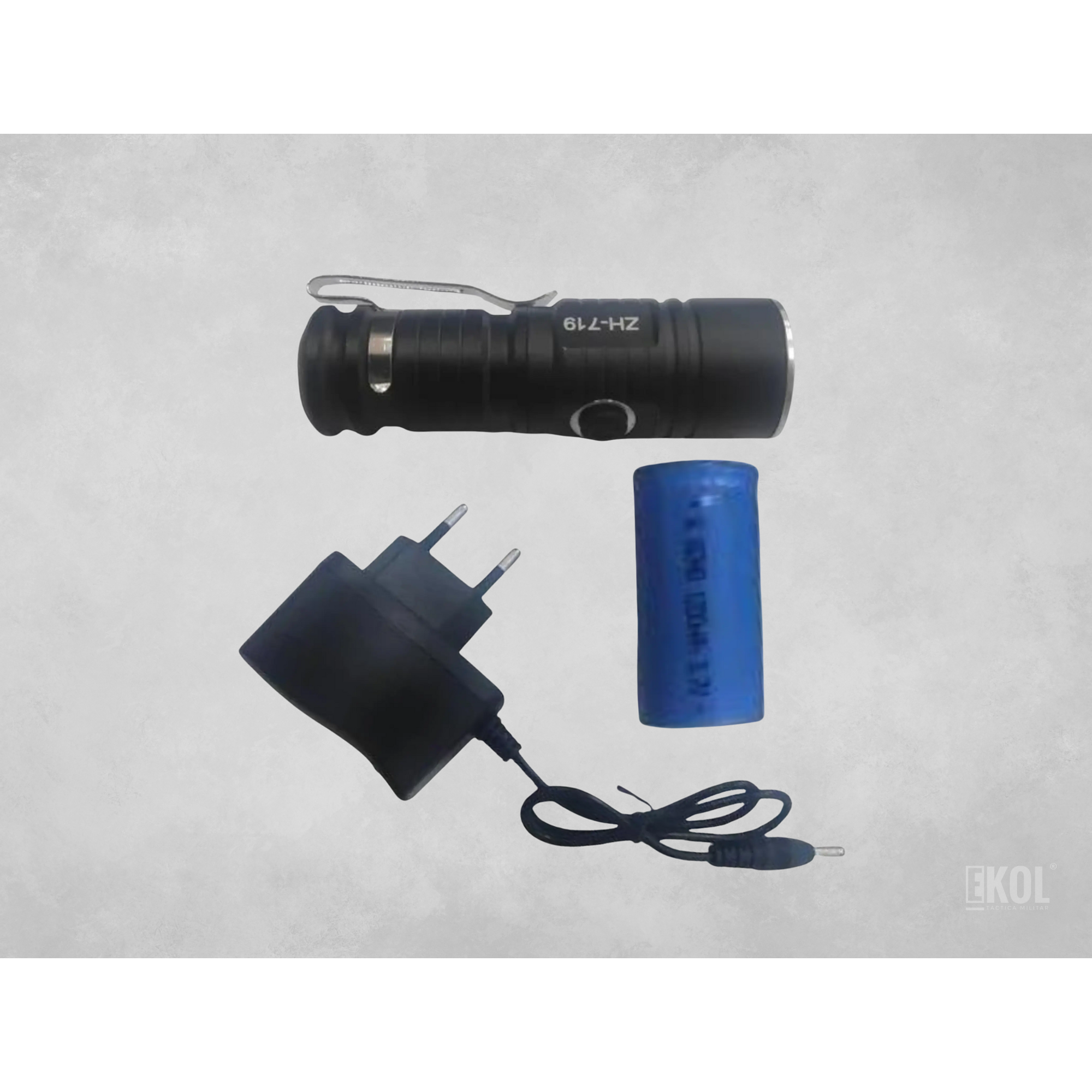 Linterna Led Tactica Zoom Swat Led Cree Q3 Recargable 4