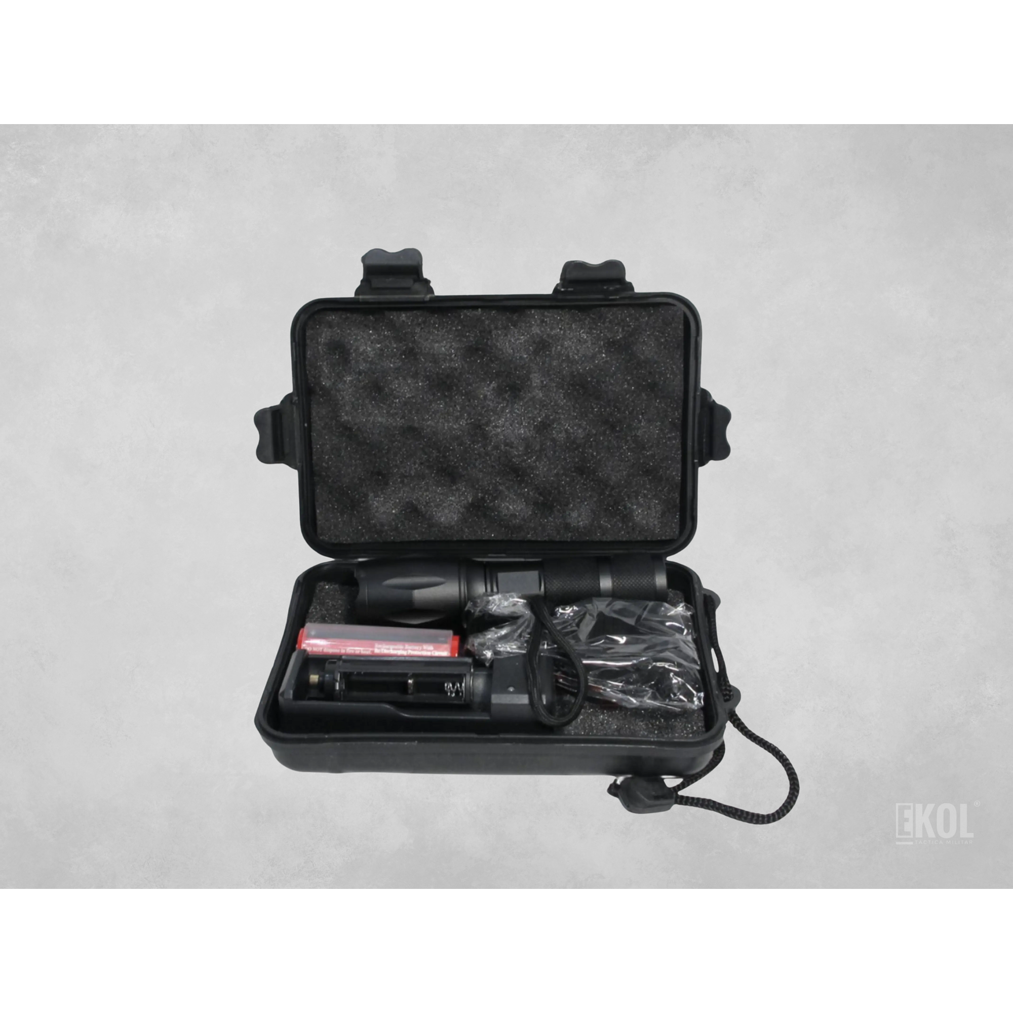 Linterna Tactica Recargable Luz Led + Caja Accesorios  2