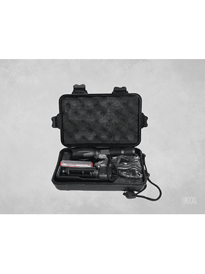 Linterna Tactica Recargable Luz Led + Caja Accesorios 