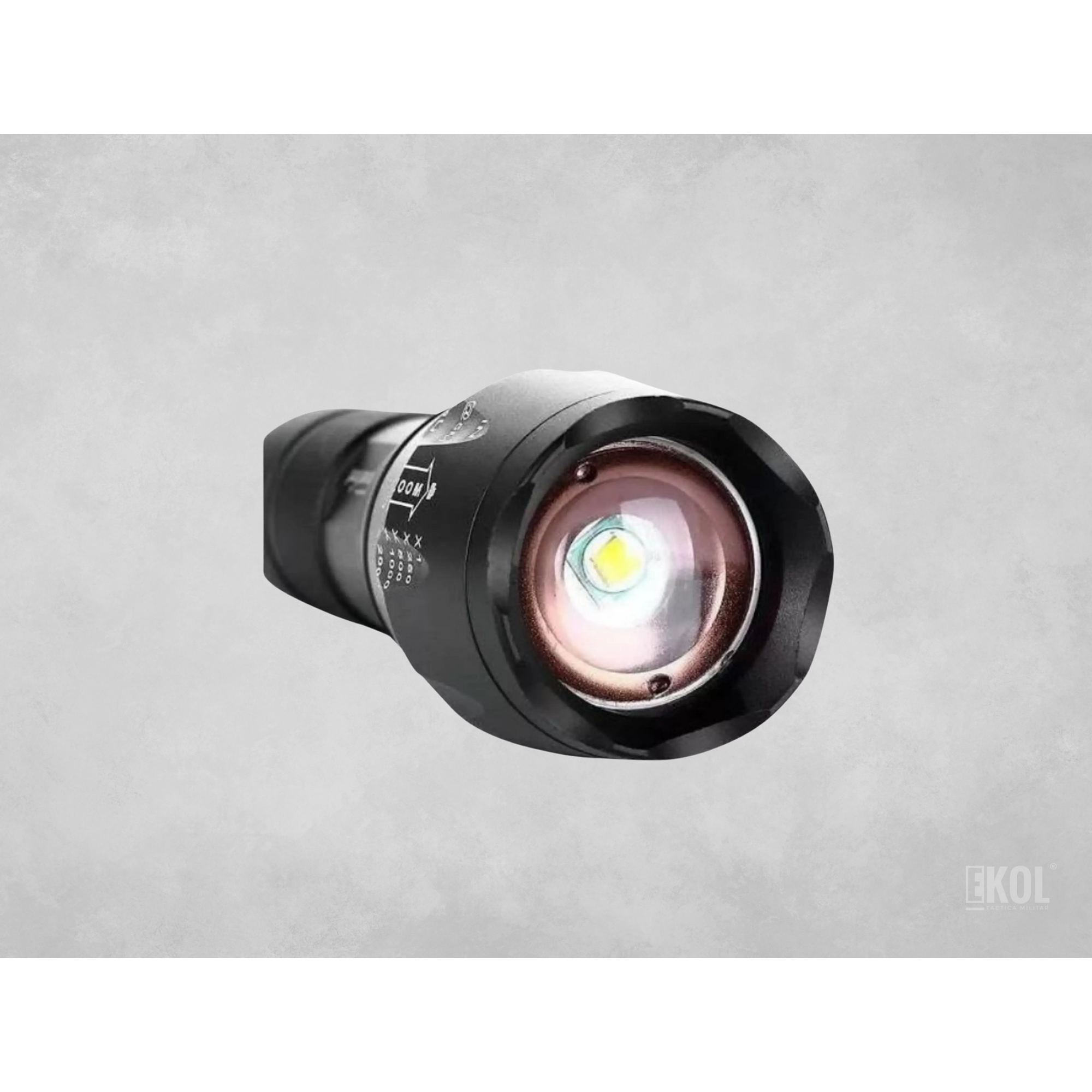 Linterna Tactica Recargable Luz Led + Caja Accesorios  3