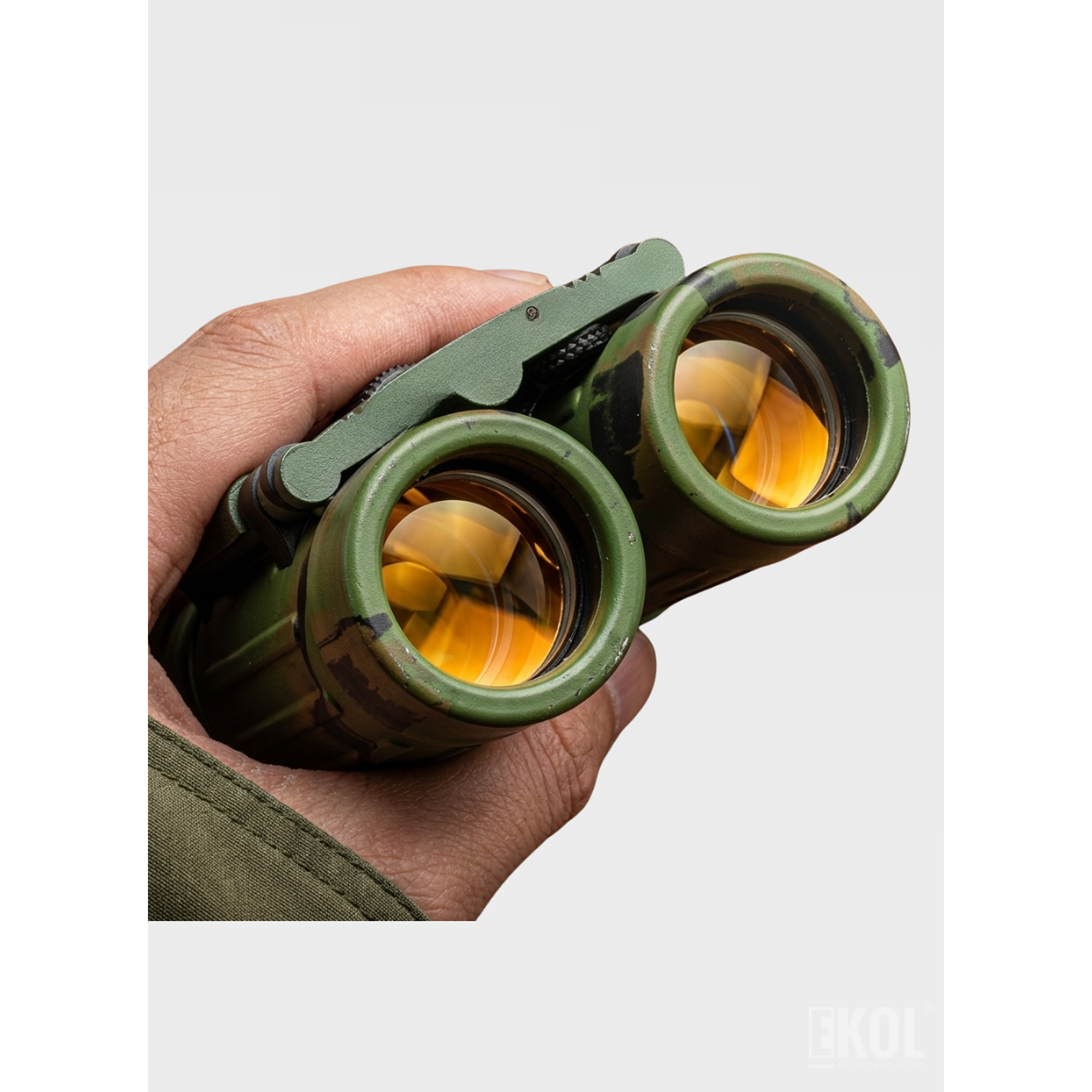 Binoculares Comet 12x30: Ideales para Senderismo, Aves y Eventos Deportivos 3