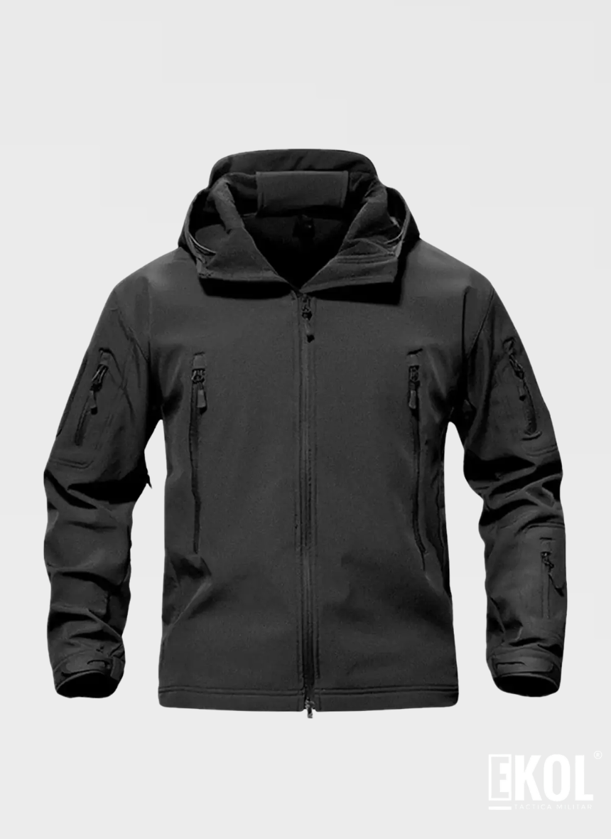 CHAQUETA SOFTSHELL CON CAPUCHA – IMPERMEABLE, RESISTENTE VERSÁTIL