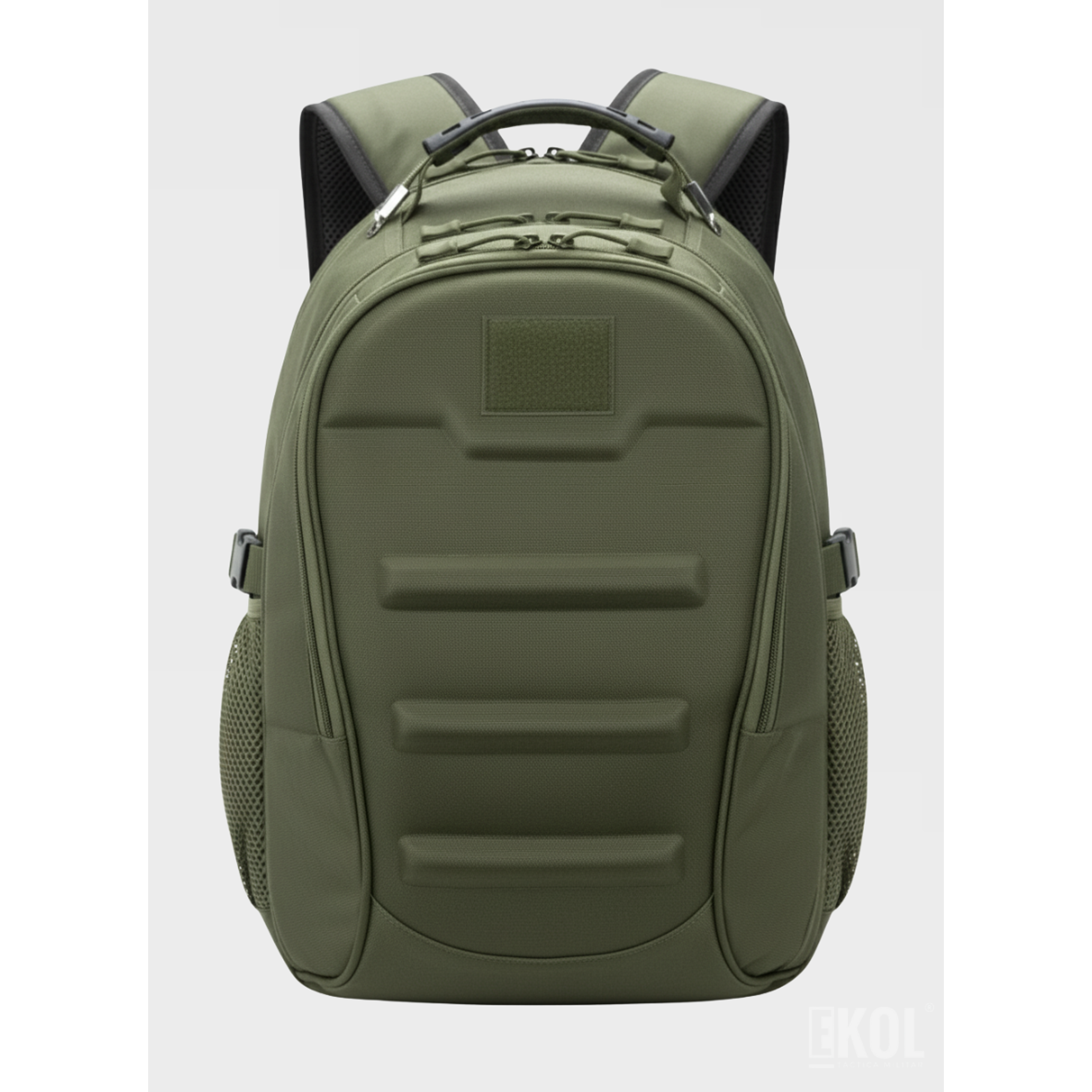 Mochila Táctica Outdoor 40L: Ergonómica, Impermeable y con Puerto USB 4