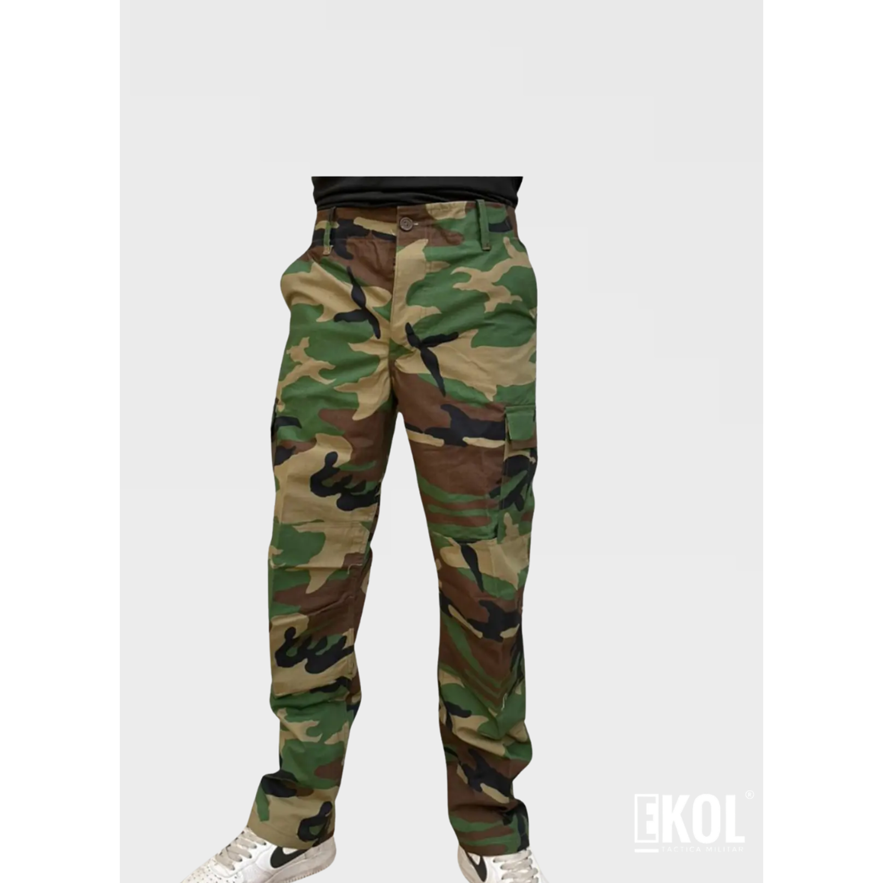 PANTALÓN TÁCTICO WOODLAND CONFECCIÓN NACIONAL 3