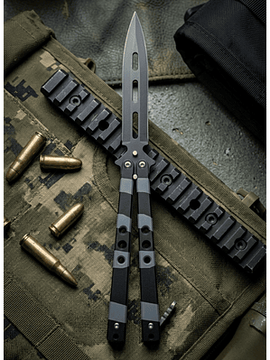 Navaja Mariposa de Práctica (Balisong) - Sin Filo, 22 cm