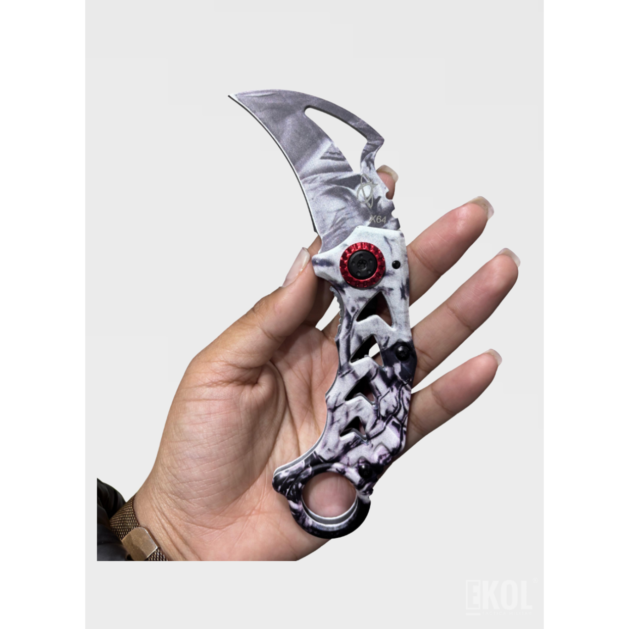 Cuchillo Karambit Táctico 