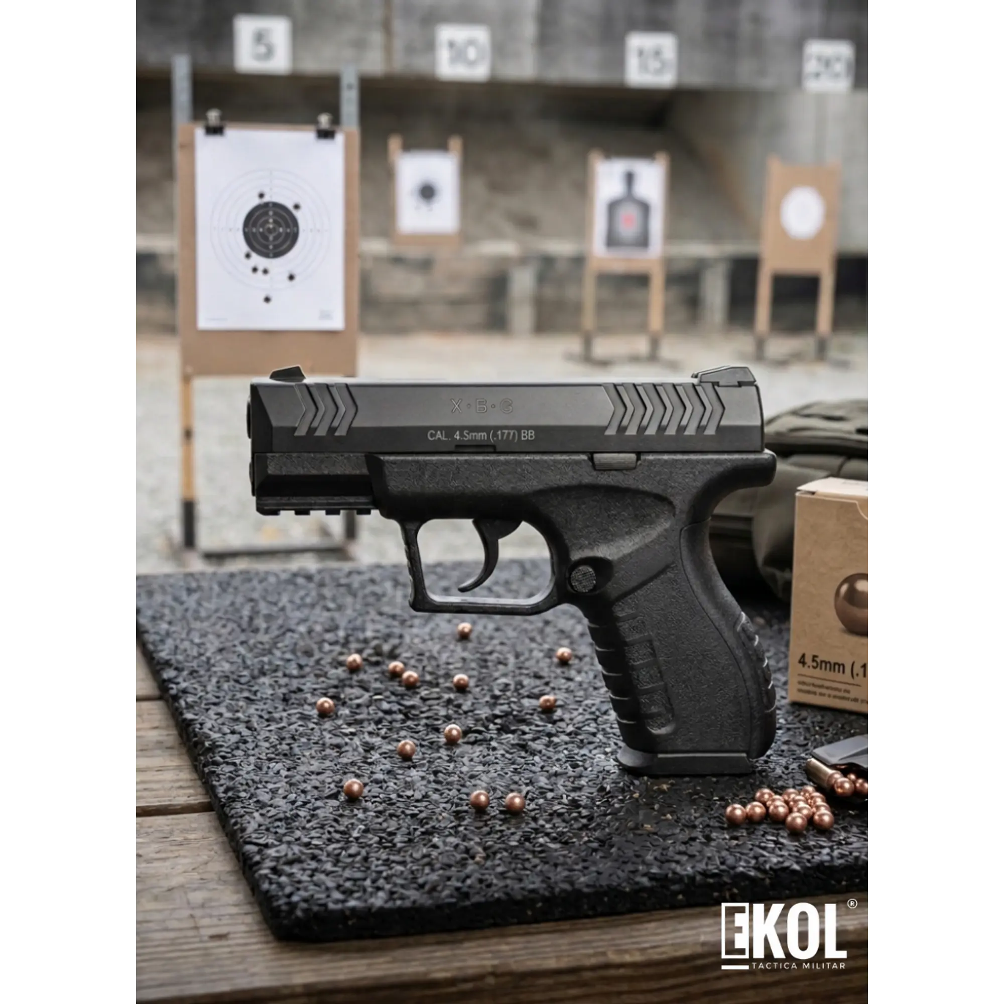 Pistola Umarex XBG Semiautomática BB 410 FPS CO2  1