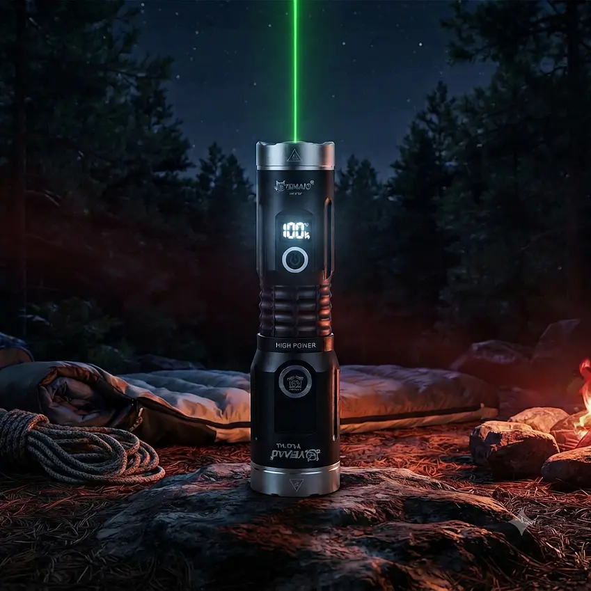 Linterna Metálica LED de Alta Potencia con Puntero Láser Verde Recargable USB y Pantalla Digital 1