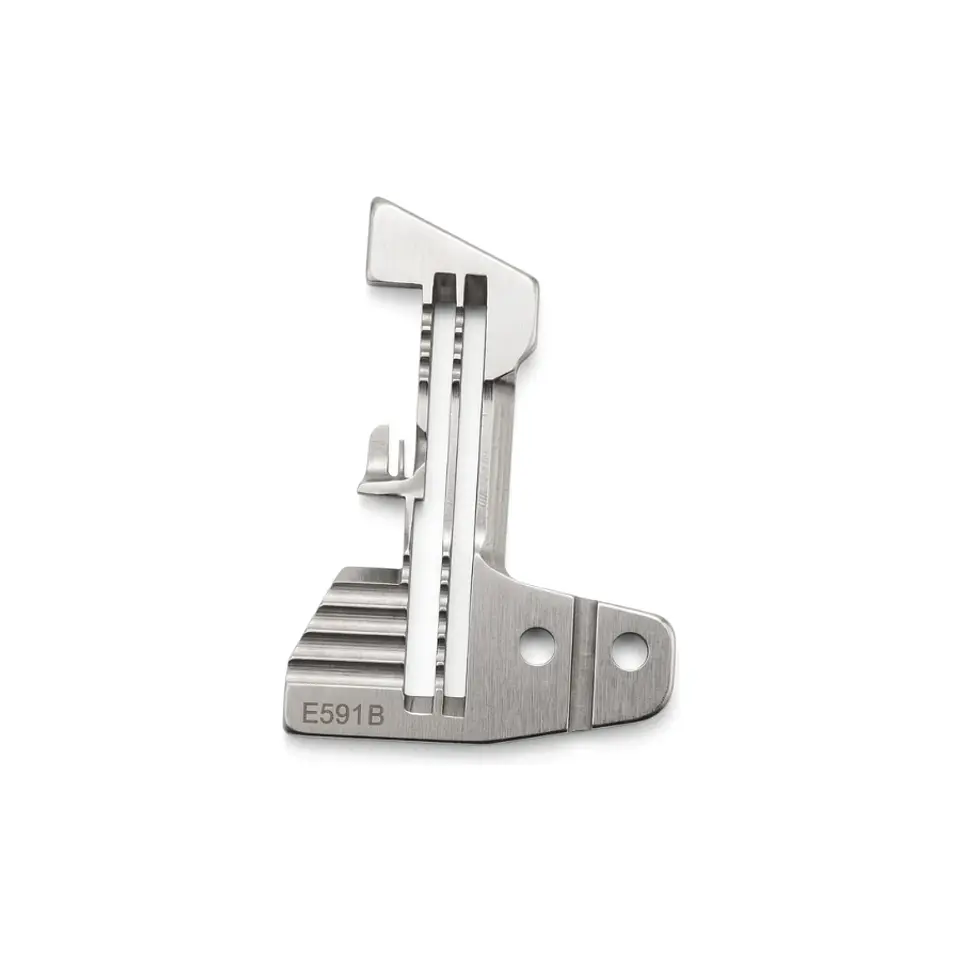Planchuela E591B Para Fileteadora Industrial De 4 Hilos 2