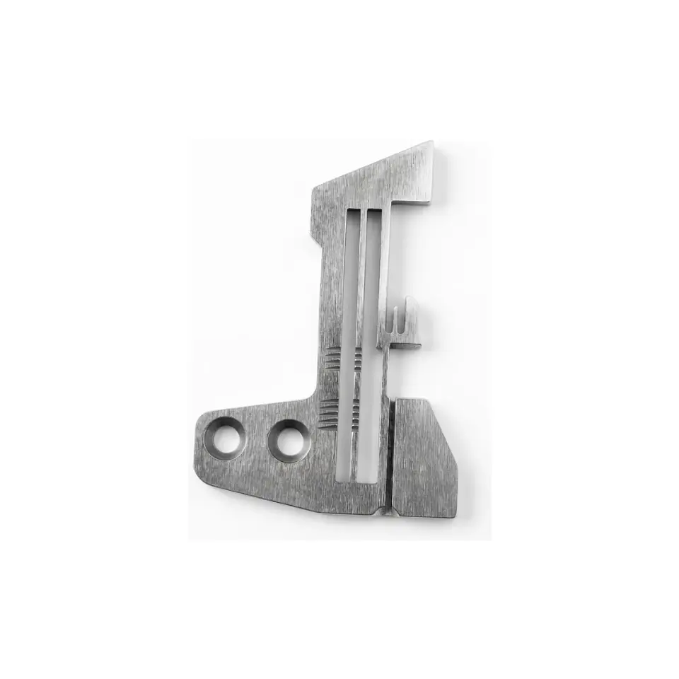 Planchuela E591B Para Fileteadora Industrial De 4 Hilos 3