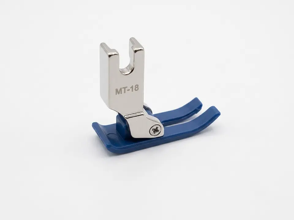 Prensatelas de Teflón MT-18 Azul para Máquina Plana Industrial 1