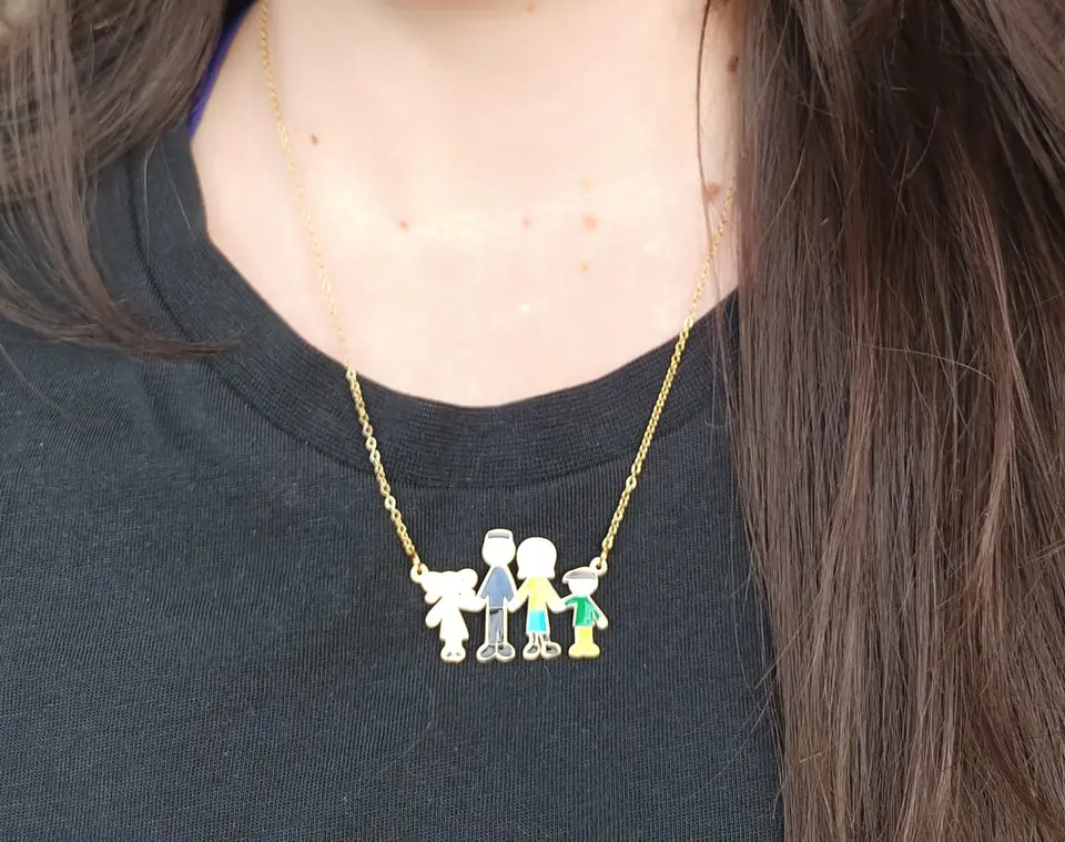 Colgante dije colores Familia chapado en oro 18k  5