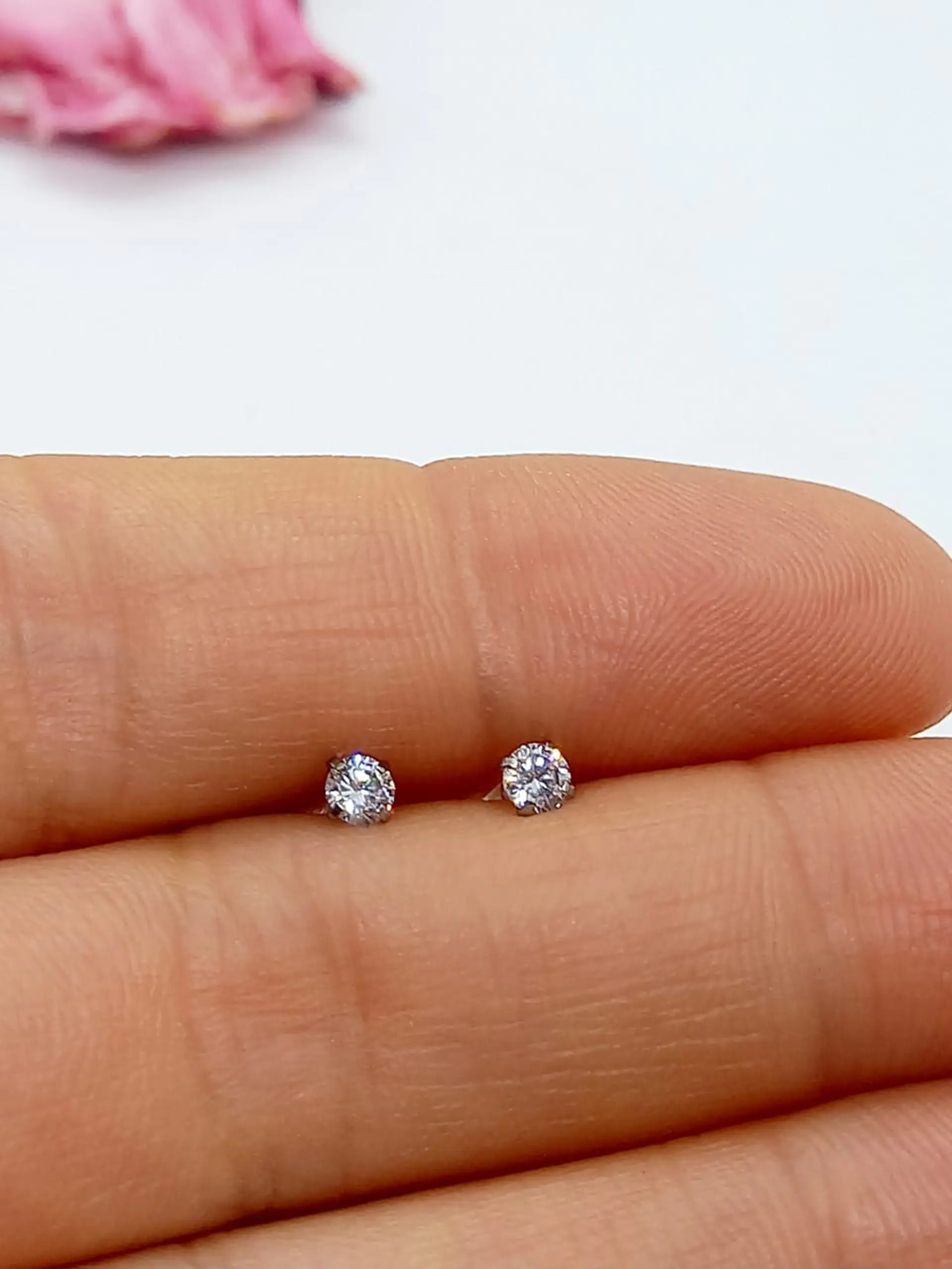 Piercing labret monroe cartílago nariz boca oreja figuras varias 3