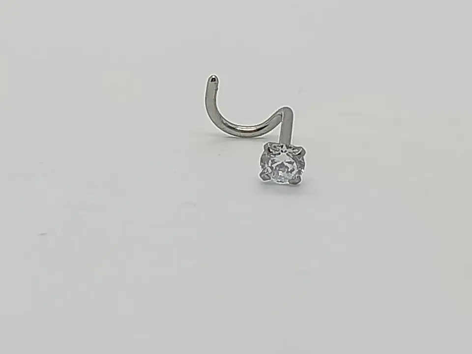 Set (04) de piercing acero quirúrgico  zirconia nariz boca oreja tipo L o S 8