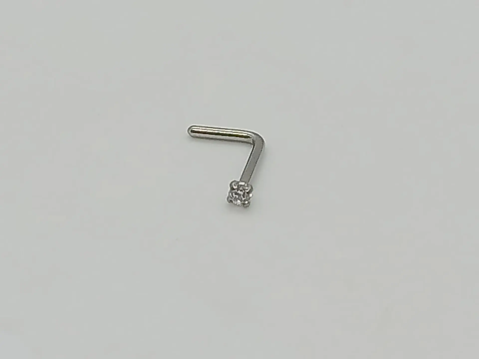 Set (04) de piercing acero quirúrgico  zirconia nariz boca oreja tipo L o S 12